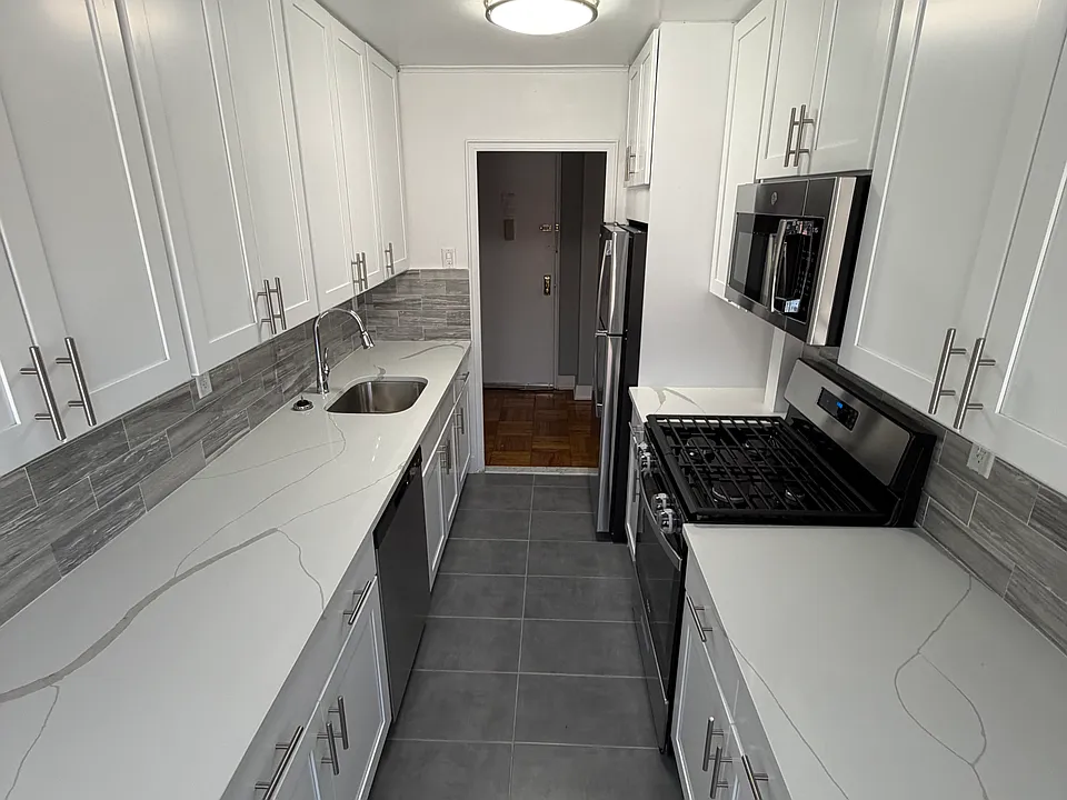 65th Cres