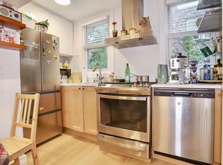 432 2nd St APT 1, Jersey City, NJ 07302