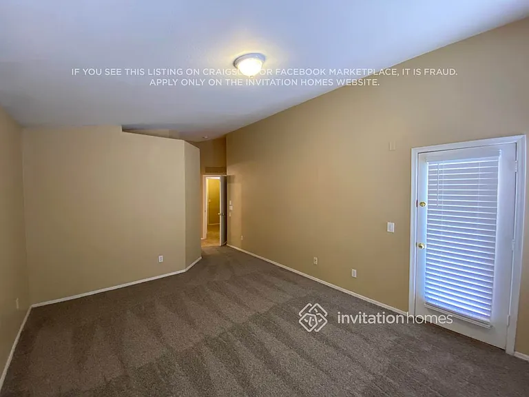 9129 W Mackenzie Dr — Photo 7