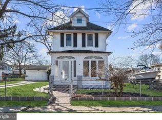 114 Polk St, Riverside, NJ 08075