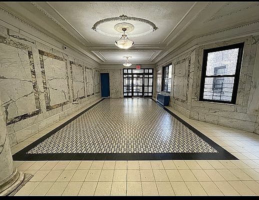 4th image of 427 Fort Washington Ave #1A