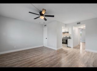 8830 Blind Pass Rd #9, Saint Petersburg, FL 33706