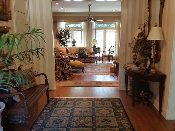 2nd image of 2215 Dogwood Oaks Dr