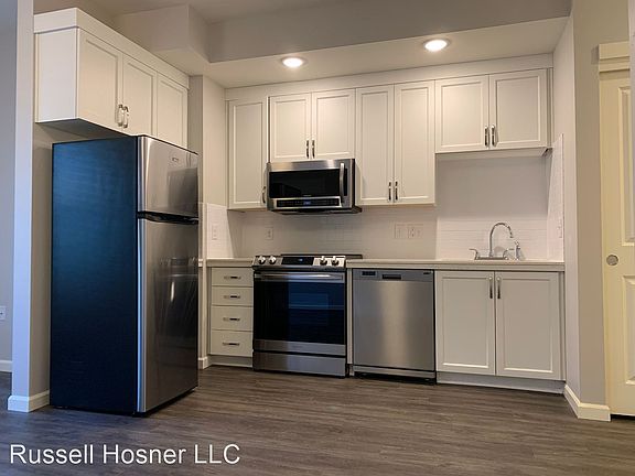 2nd image of 7100 N Greenwich Ave #3