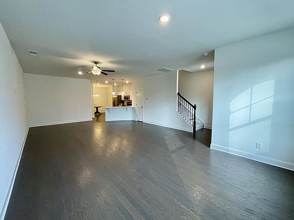 3rd image of 506 Tobias St