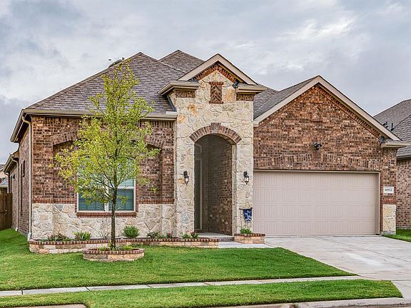 2nd image of 10933 Brownwood Pl