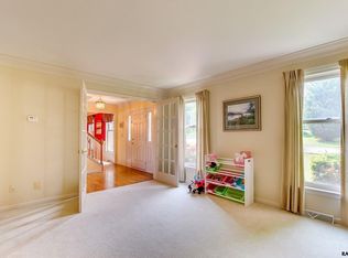2719 Primrose Ln, York, PA 17402