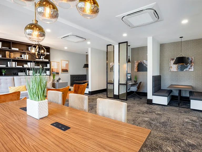Designer Collection Business Lounge