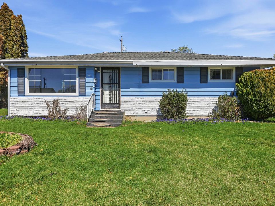 1st image of 4111 E Grace Ave