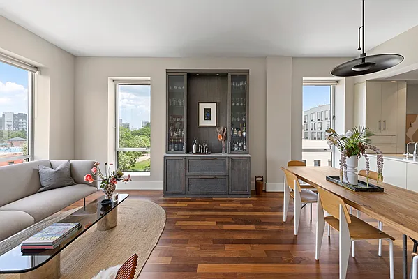 Sold by SERHANT. | media 4