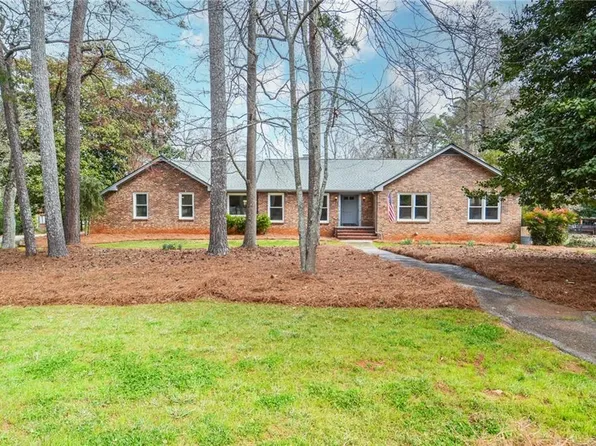 4086 Brymond Dr, Tucker, GA 30084