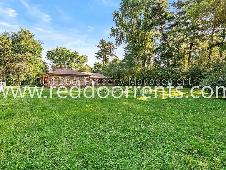 4701 Kessler Boulevard East Dr — Photo 39