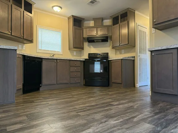 7400 Glen Leaf Dr #162, Shreveport, LA 71129