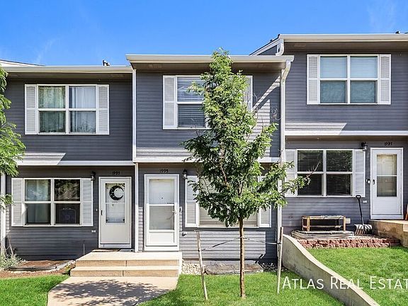 4th image of 1995 Oakcrest Cir