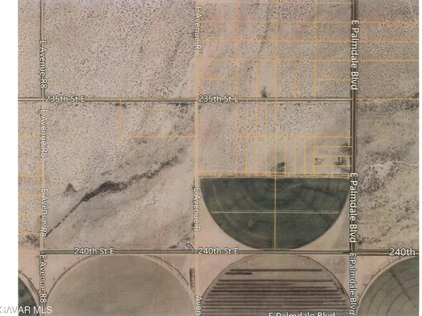 Vic 235 Ste Ave #Q10, Palmdale, CA 93591