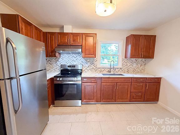 2nd image of 1248 Christopher Cir