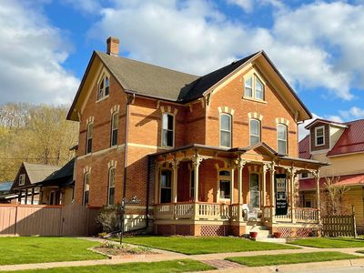 629 Main St, Mc Gregor, IA, 52157