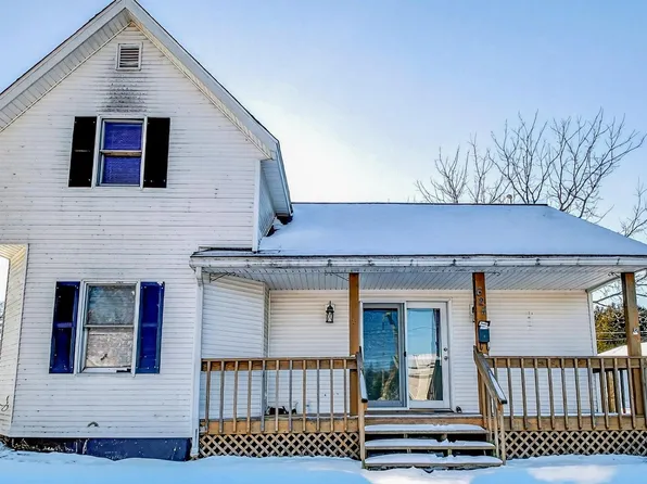 624 Lake Ave E, Ladysmith, WI 54848