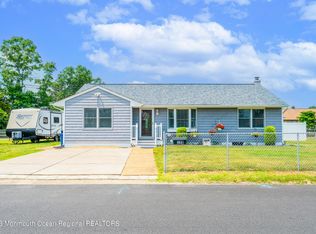 128 Beach Ave, Beachwood, NJ 08722