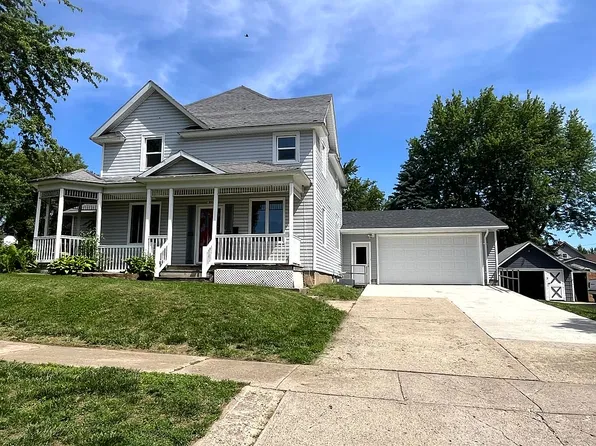 221 2nd St, Manning, IA 51455
