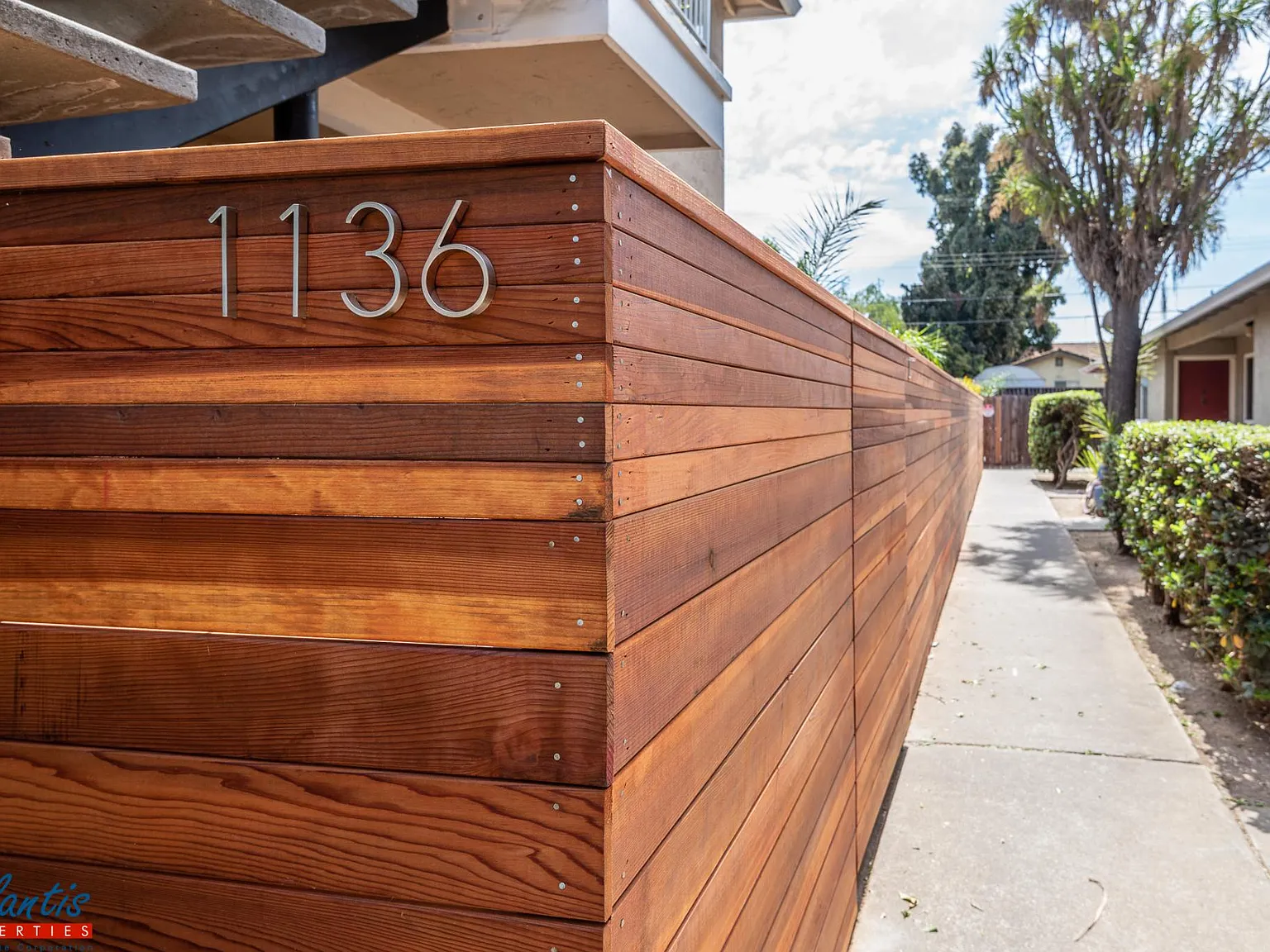 2 bed, 727 sqft, $2,995 — Photo 2