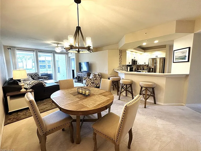 6816 Satinleaf Rd S #102 — Photo 10