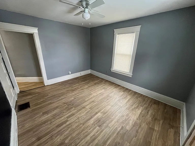 115 W Ely St #121 — Photo 7