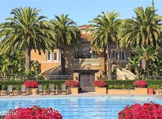 7126 Residencia, Newport Beach, CA 92660