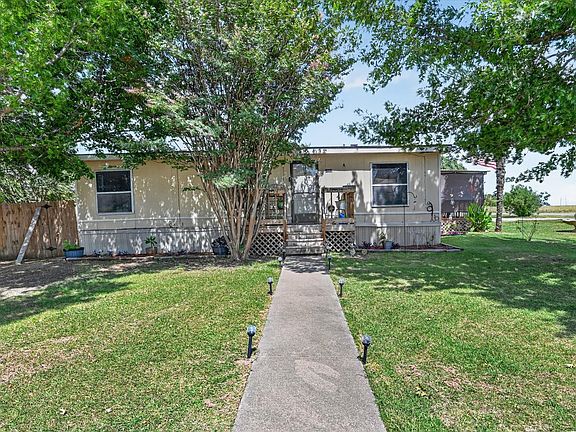 2nd image of 1103 Burnett Blvd