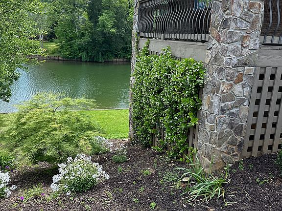 4th image of 271 44th Avenue Cir NW