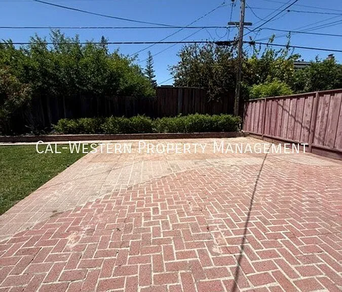 1521 Jasper Dr — Photo 17