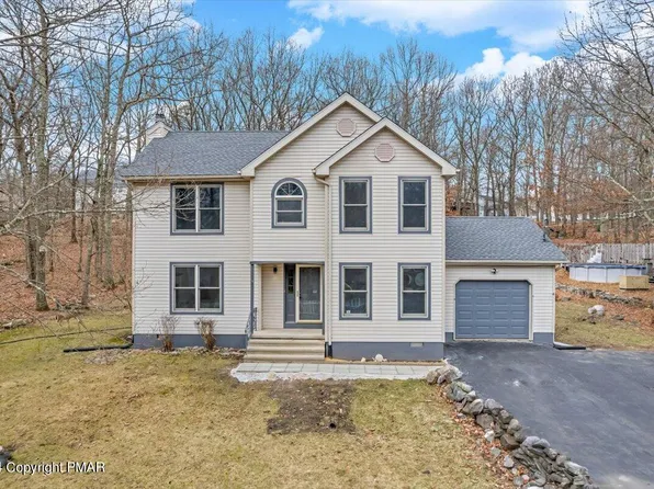 160 Pipher Rd, Bushkill, PA 18324