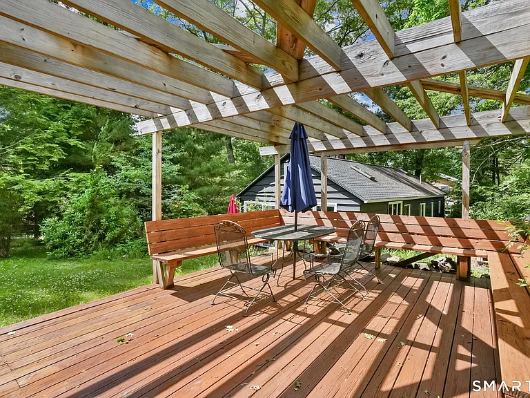 2 High Trail Rd — Photo 14