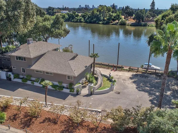 1957 Garden Hwy, Sacramento, CA 95833