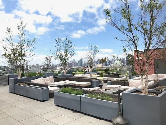 Rented by Simply Brooklyn Realty Inc | media 8