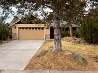 60813 Sawtooth Mountain Ln, Bend, OR 97702