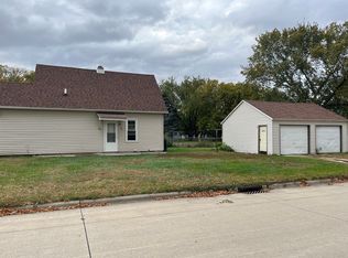 621 E 10th St, Spencer, IA 51301
