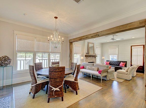 5th image of 1155 Beachview Dr