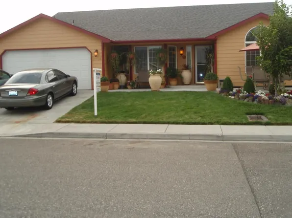 3704 S Newport St, Kennewick, WA 99337