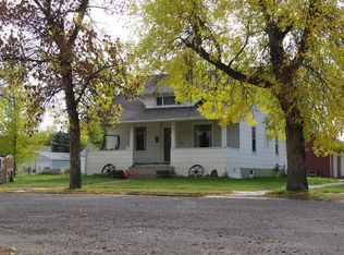 184 N 5th Ave, Forsyth, MT 59327