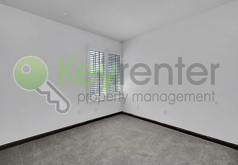 7137 Reyn Oaks Way — Photo 17