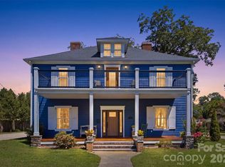 211 Jefferson St E, York, SC 29745