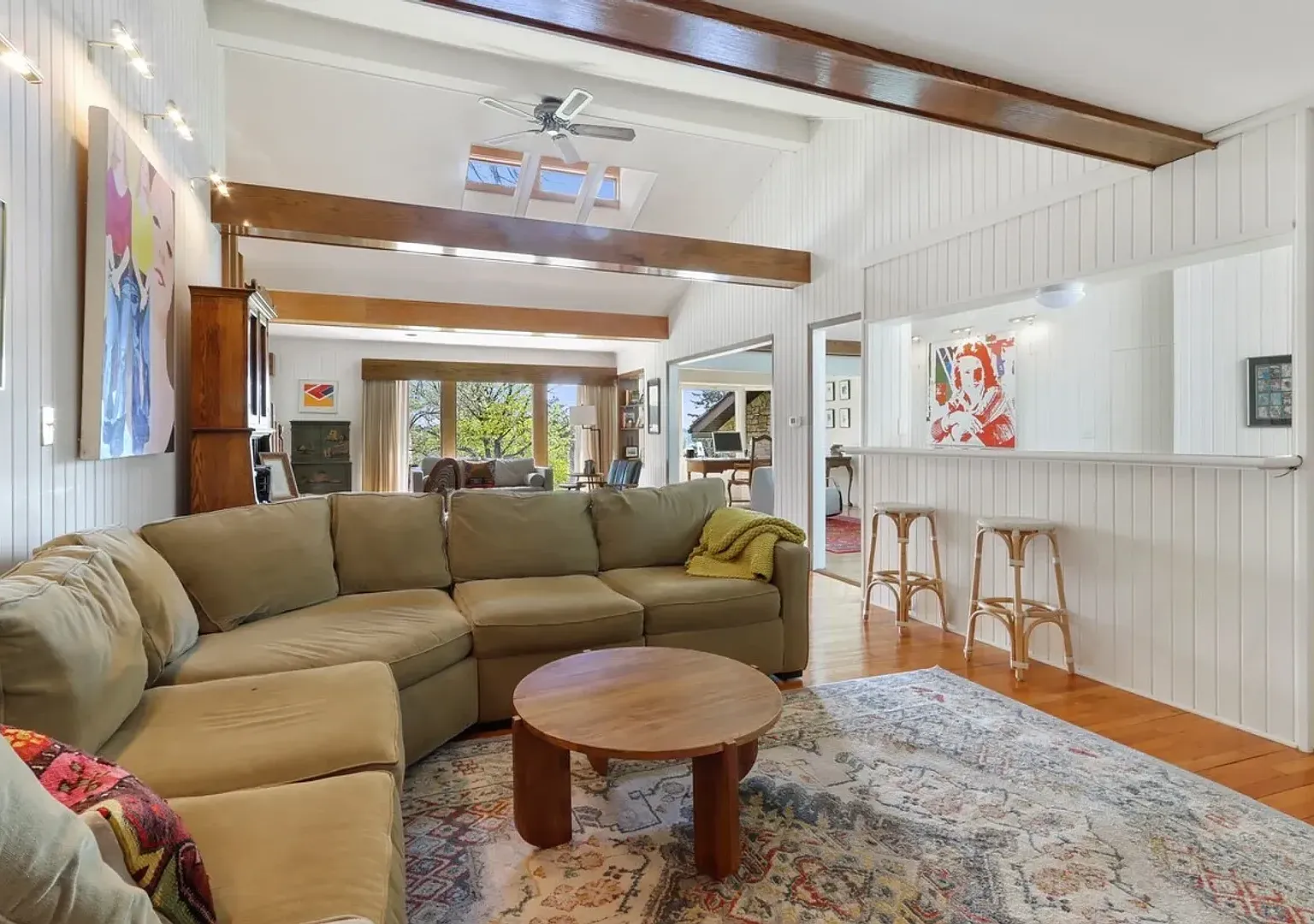 Lake Geneva Lakeview Home Near Downtown & Beach Available for Monthly & Mid-Term Rentals — Photo 4