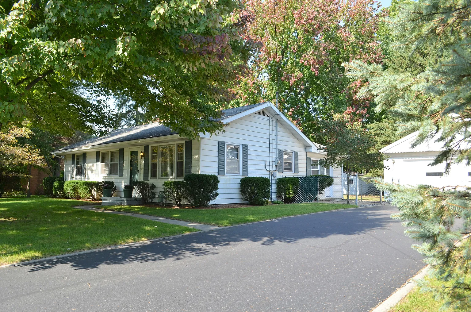 7248 Dunn Dr photo 1