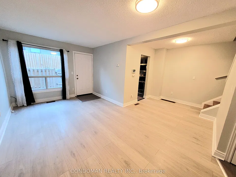 477 Dean Ave #29