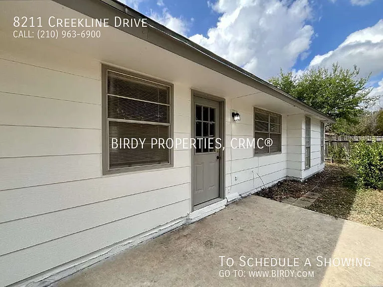 8211 Creekline Dr — Photo 29