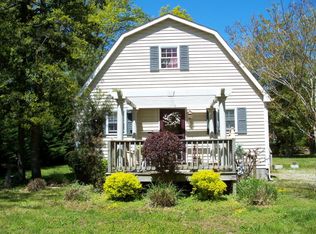 88 Wolverine Rd, Deltaville, VA 23043