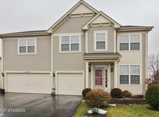 2350 S Arden Ln, Round Lake, IL 60073