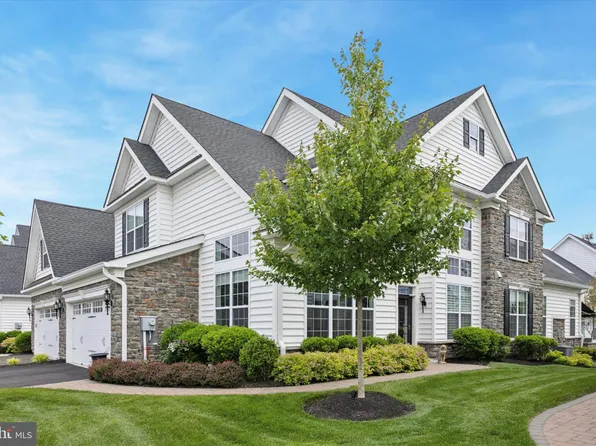 1751 Locust Dr, Yardley, PA 19067