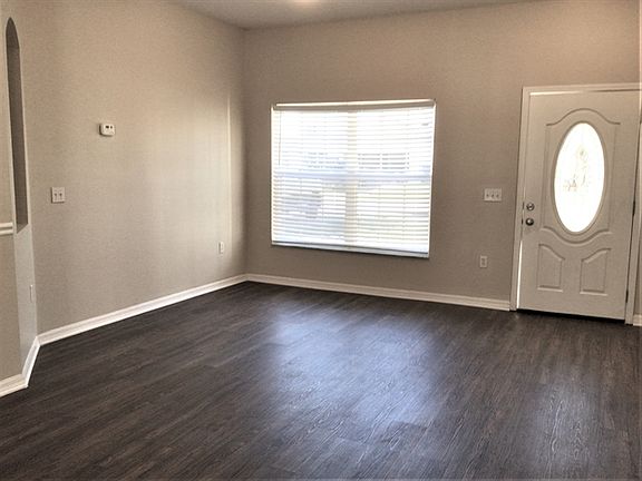 2nd image of 818 Massy Ct